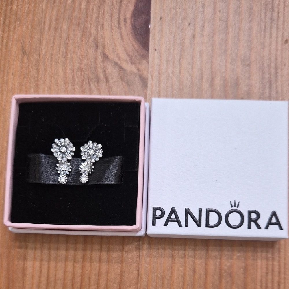 Pandora Sparkling Silver Flower Earrings